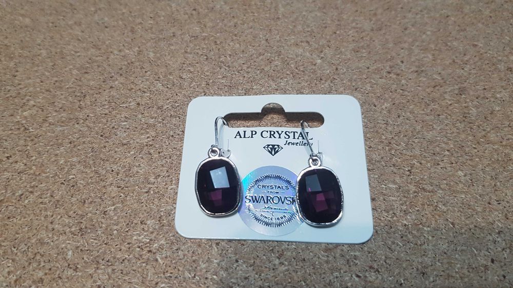 Нови бижута  обеци