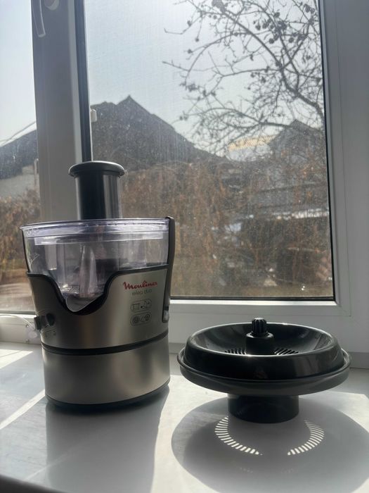 Соковыжималка. Moulinex