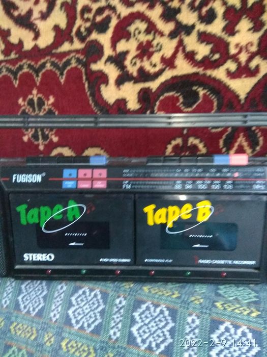 Радиомагнитола новая