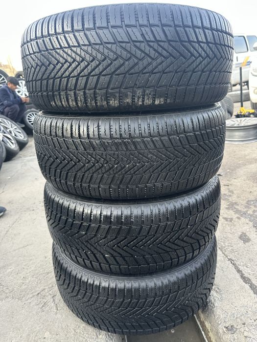 Qora glansivey neabichniy fason r16