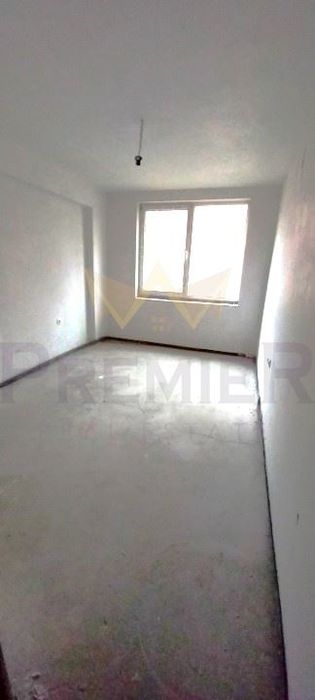 Продава се Тристаен апартамент в София, Зона Б-18 - 109 кв.м за 2468 €/кв.м - Снимка #2