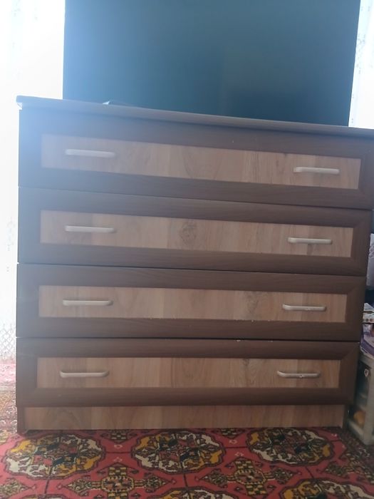 Продам комод самовывоз