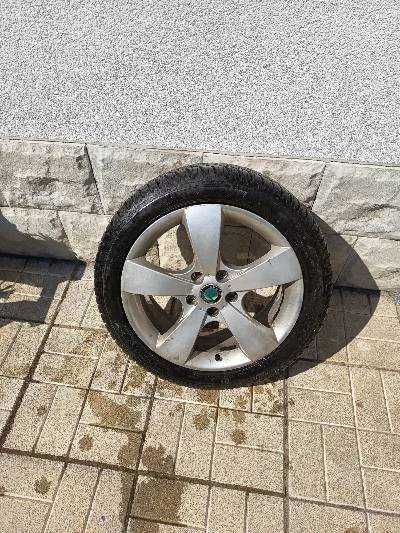 Алуминиеви джанти + зимни гуми 17-ки за Шкода Октавия