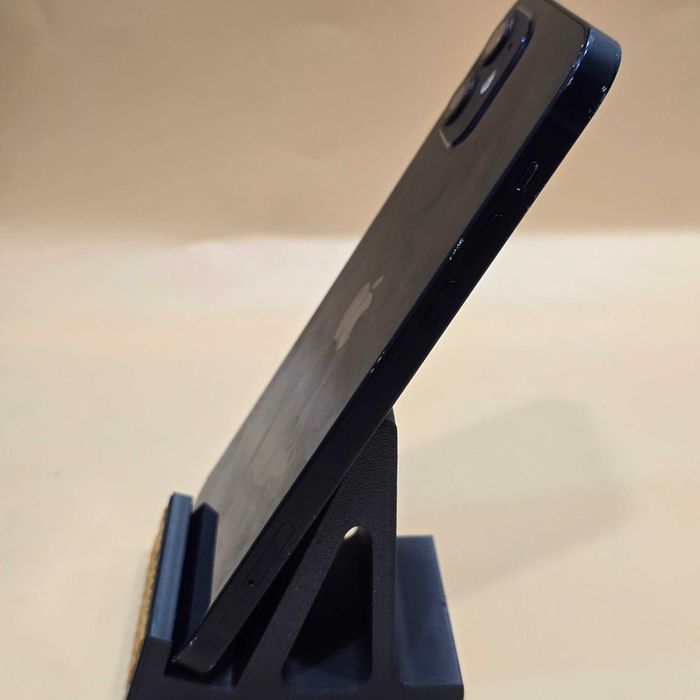 Hope Amanet P8 iPhone 12, 64GB stocare, 76% baterie