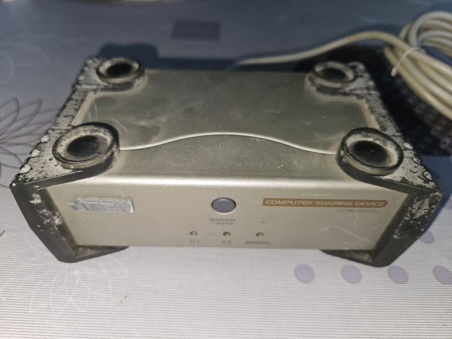 Vand telefoane si niste piese