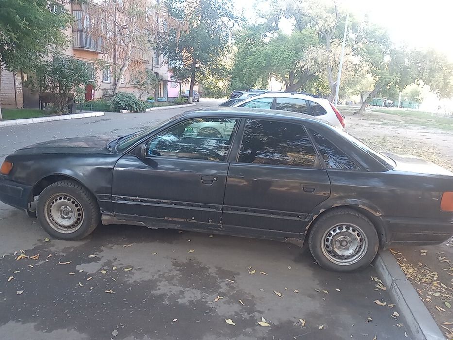 Продаётся Ауди 100 C4