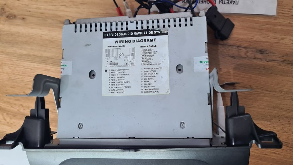 Продам автомагнитолу