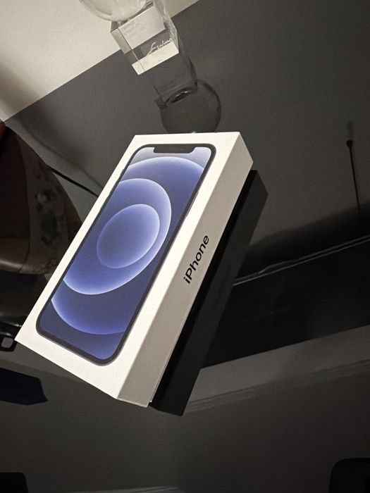 Iphone 12 64gb продам