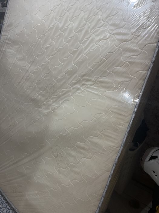 Матрац, матрас в хорошом состояний