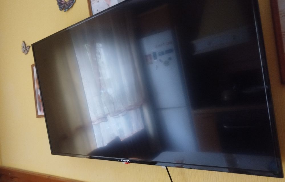 Продам телевизор