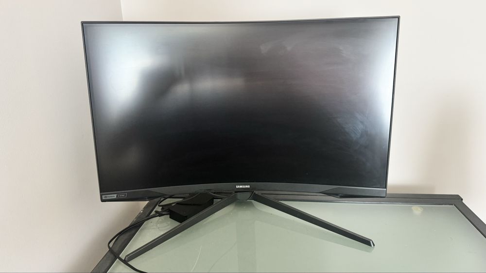 Monitor Samsung Odyssey G7 27” WQHD 2K 240hz G-Sync