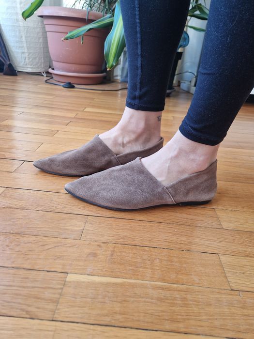 Равни велурени обувки 38 номер