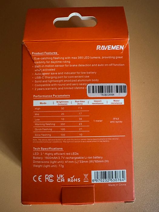 Lampa spate pentru bicicleta RAVEMEN TR350 este vizibila zi si noapte, 350 lumeni