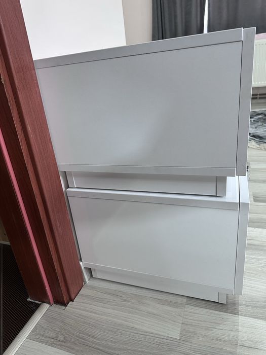 Нощно шкафче 2 бр бял лак