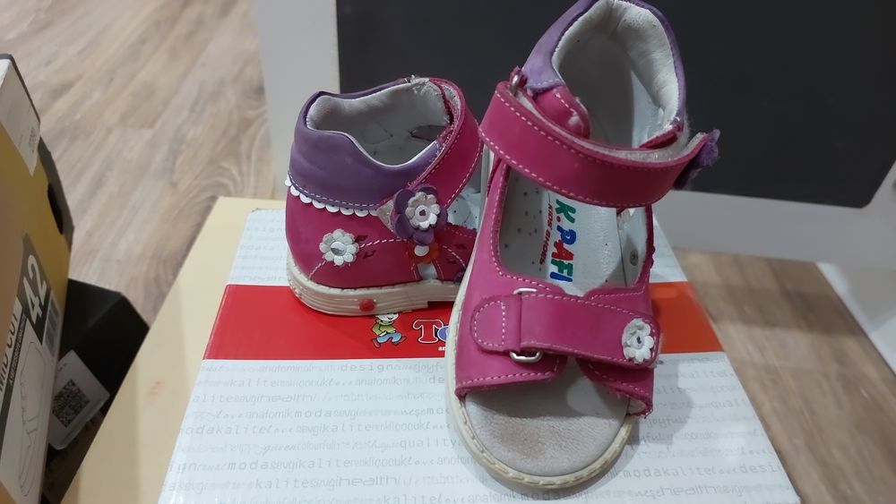 Обувь детская,вещи