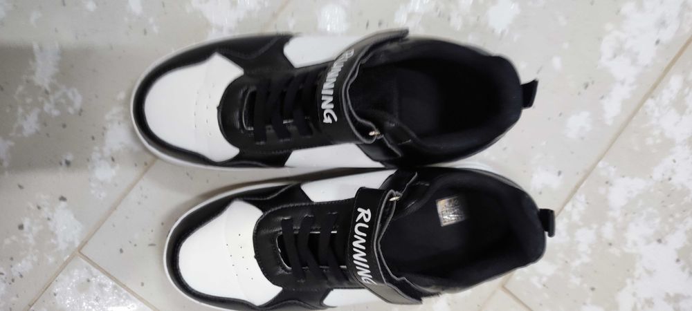 Ролкови маратонки