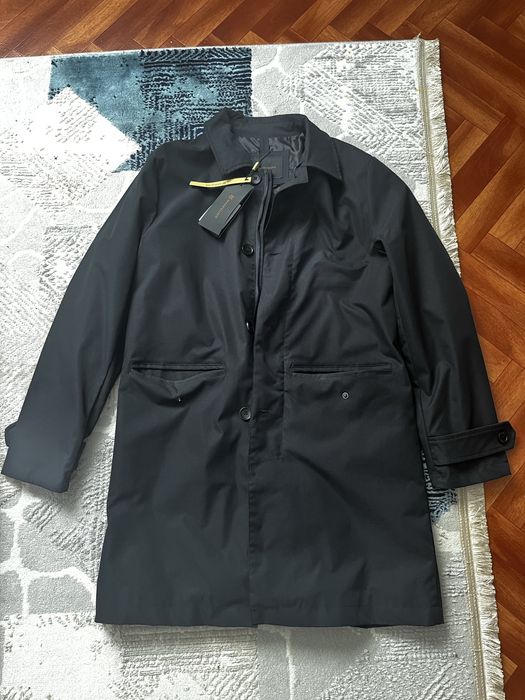 продам плащ новый