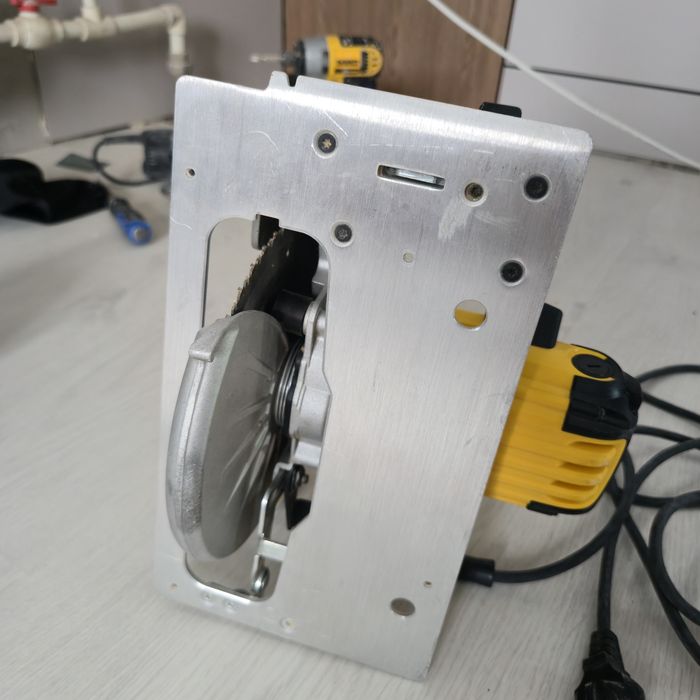 Оригинал DeWALT DWE565 циркулярная пила