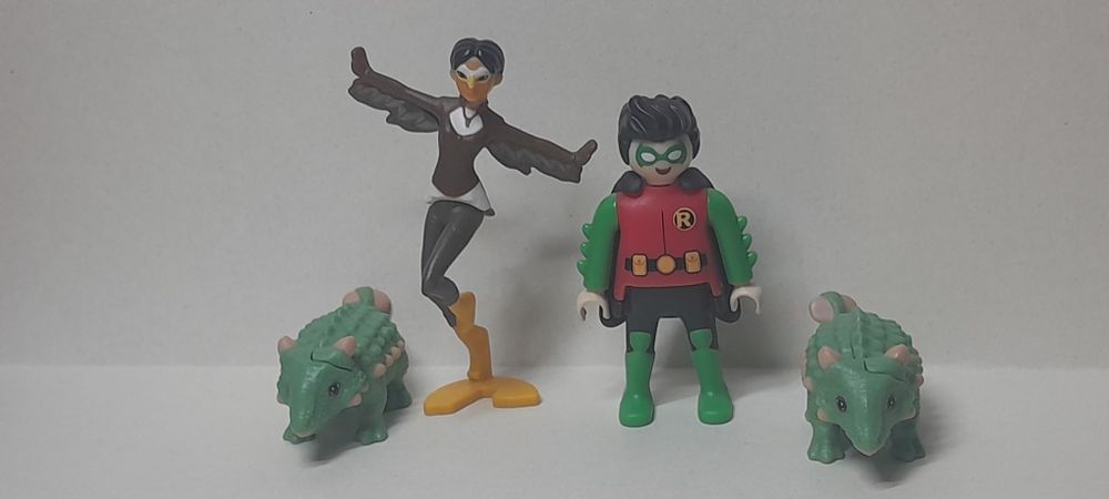 Продам фигурки из киндеров