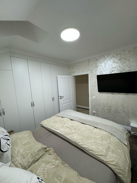 Apartament cu 3 camere