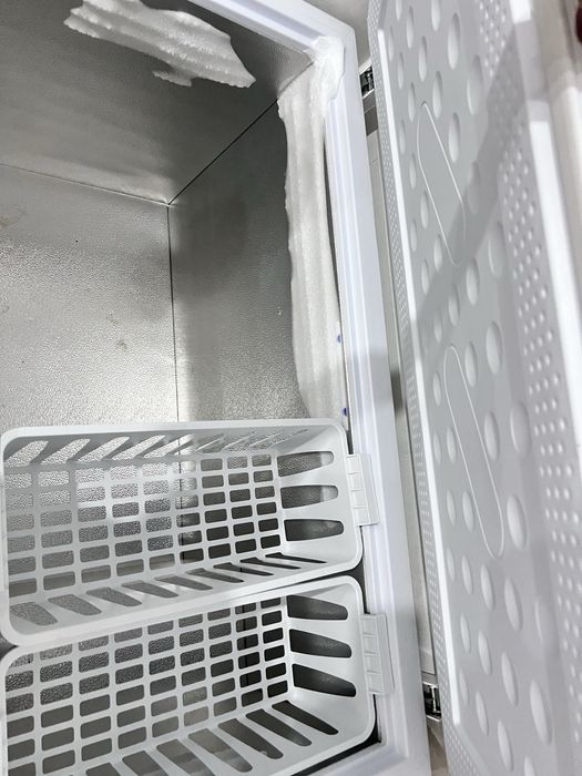 Продам морозильник