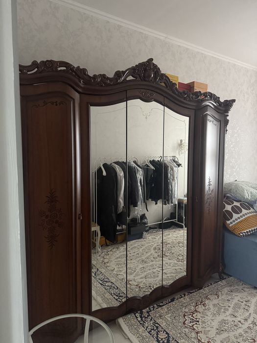 Мебельный гарнитур продам