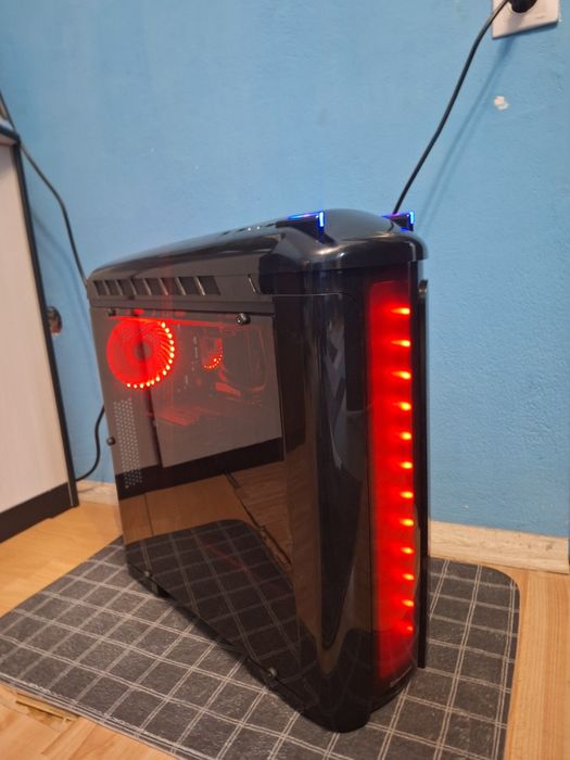 PC(calculator pentru gaming)-condiție bună, ca nou