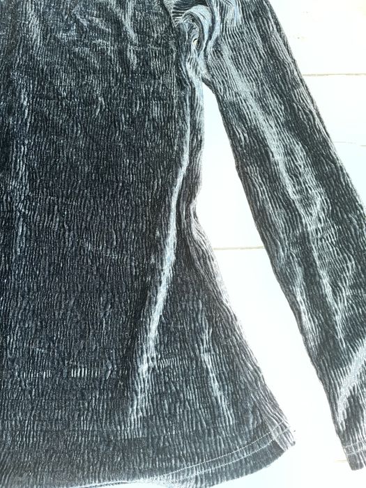 бархатная кофта с длинным рукавом