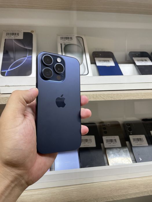 Телефон айфон Iphone 15 pro 128gb