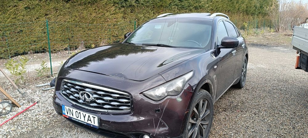 Infiniti FX30d 2013 schimb