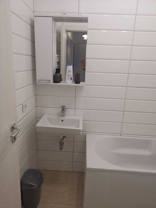 Apartament 2 camere de inchiriat (parcare acoperita), zona VIVO MALL