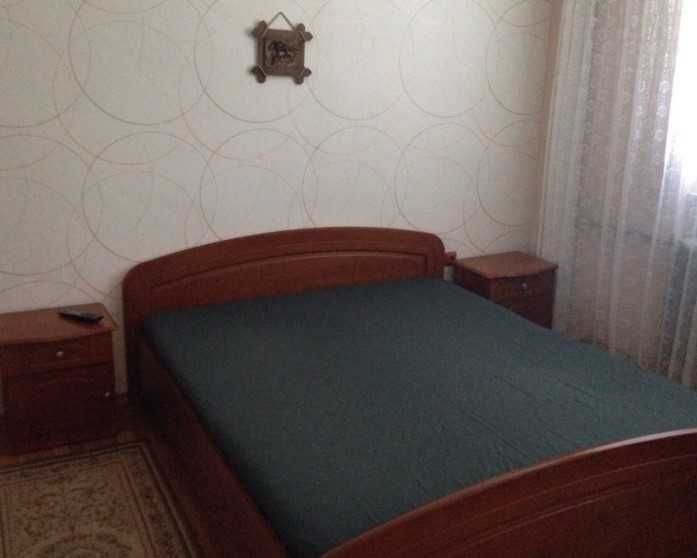 Дава се под наем Тристаен апартамент в Пловдив, Гагарин - 90 кв.м за 362.1 € - Снимка #1