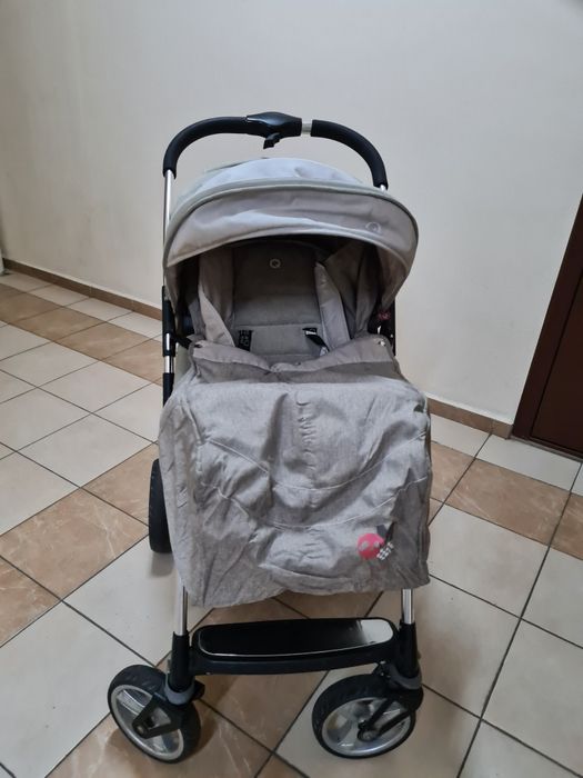 Продам детскую коляску