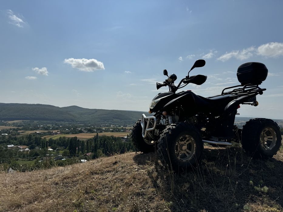 Atv de vanzare manual 4+1 , au fost scoase numere rosii, acte de germania brif mare brif mic