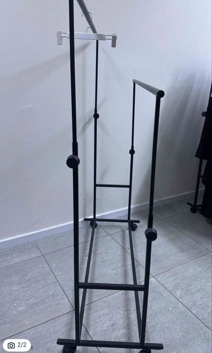 Напольная вешалка