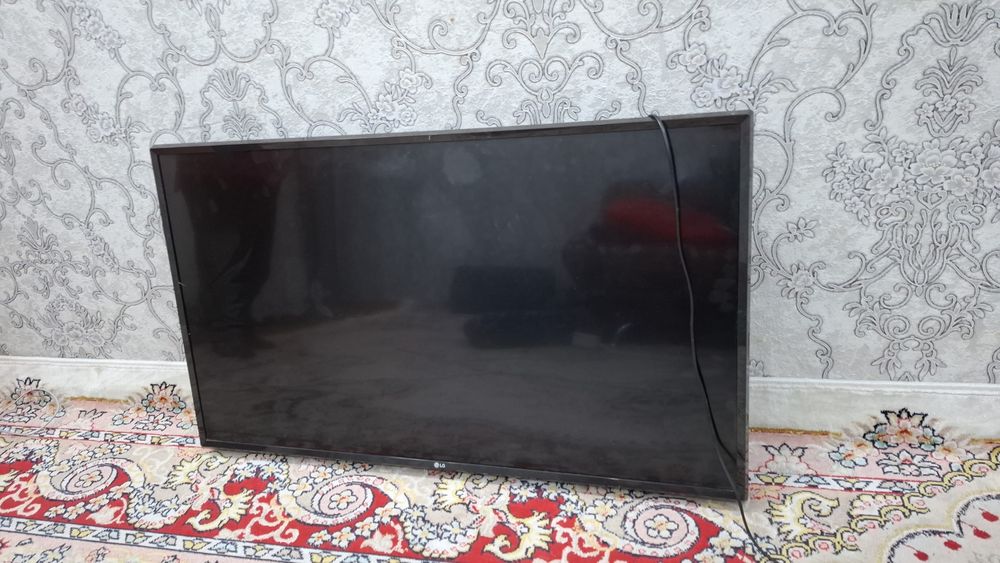 LG телевизор 2017