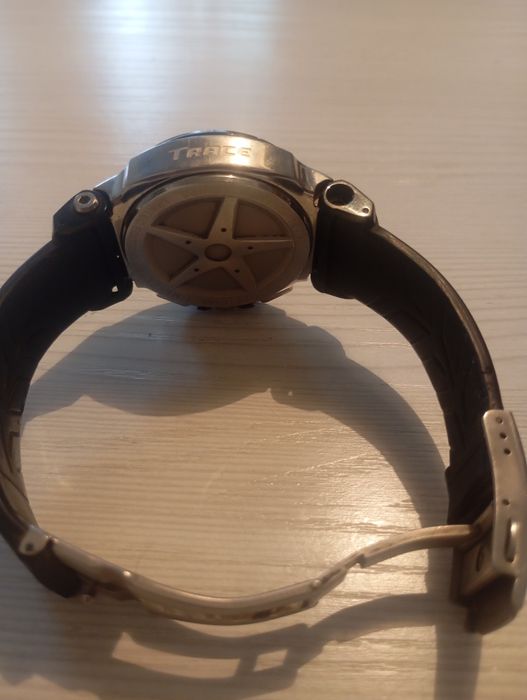 Часы Tissot Trace