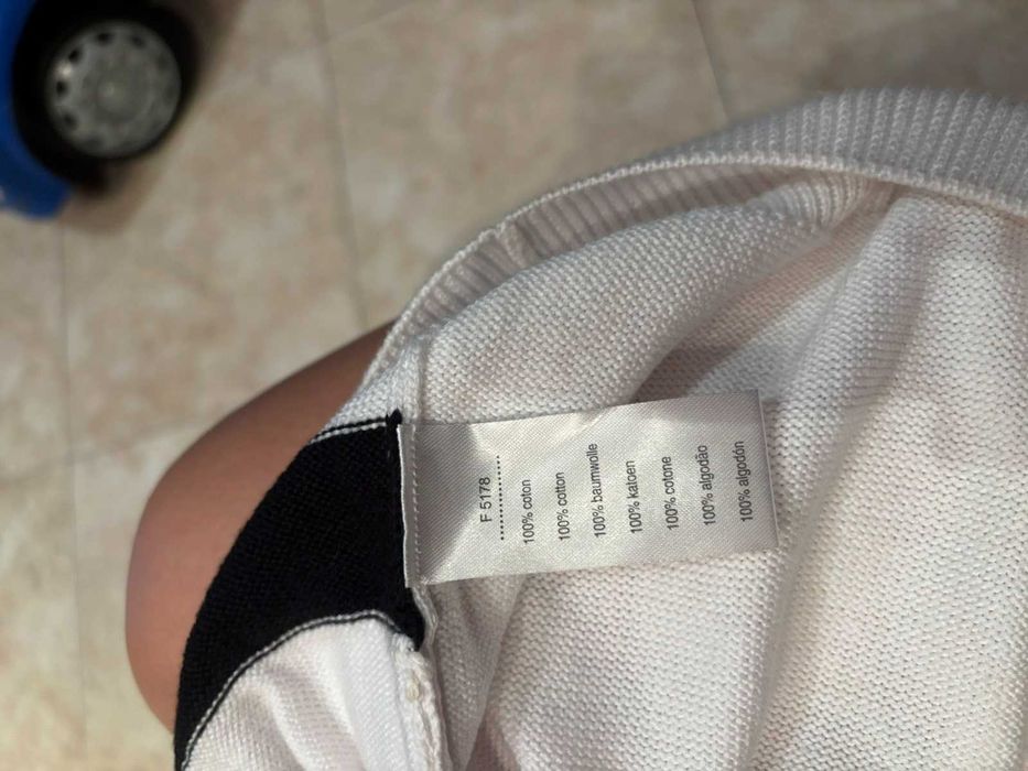 Дамска блуза на Lacoste нова