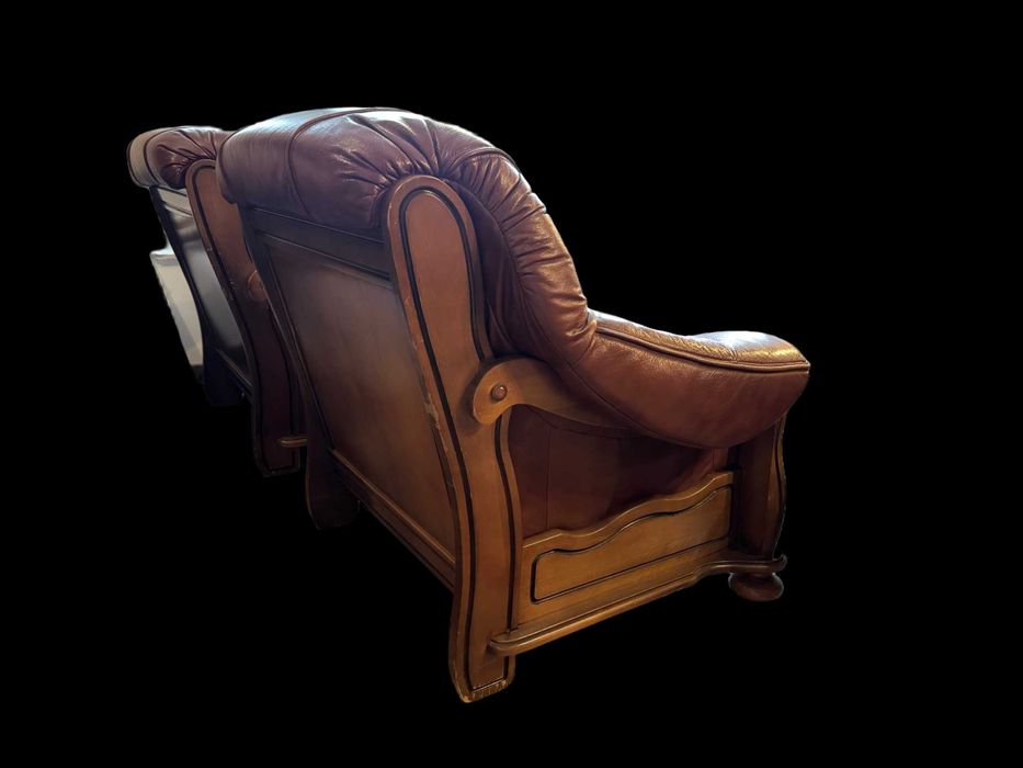 Set canapea + 2 fotolii din piele naturală și lemn masiv, stil clasic, foarte confortabil