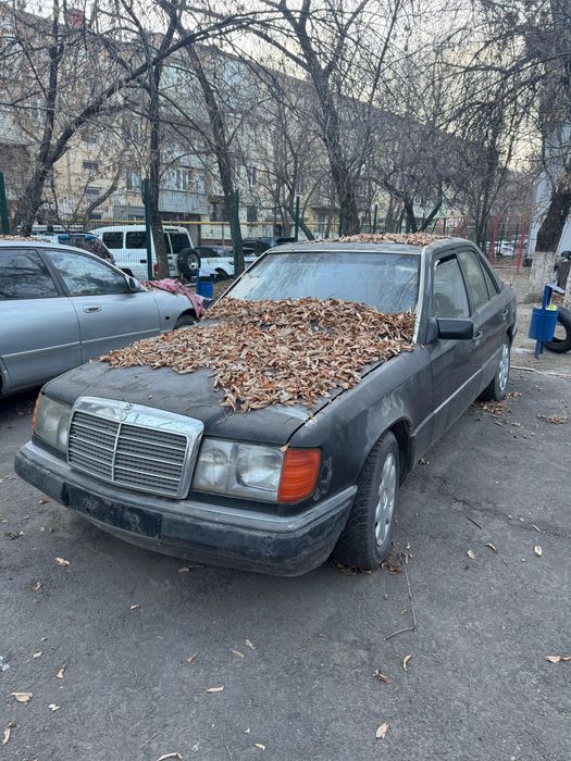 Мерс 124 на запчасти