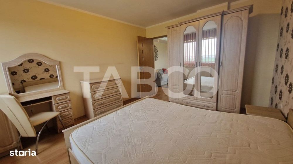Apartament 4 camere 100 mp utili de vanzare in Sibiu zona Strand