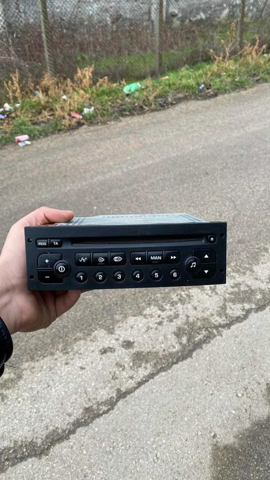 Радио за  Пежо 307