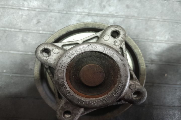 Fulie vibrochen 31258133 31258133 Volvo V70 a 3-a generatie