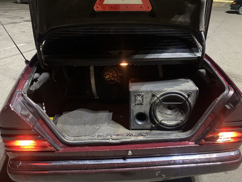 Мерседес 124 Е280