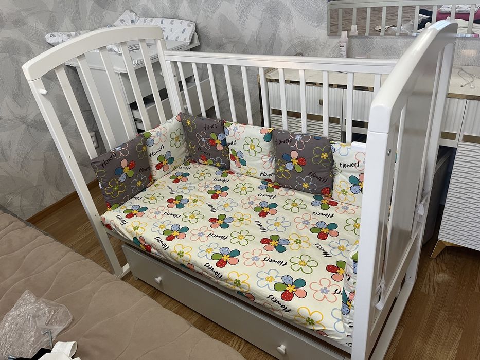 Продается манеж 15000 тг