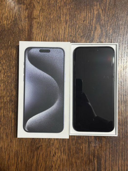 Iphone 15 pro max  256GB - НОВ ОРИГИНАЛЕН ДИСПЛЕЙ!