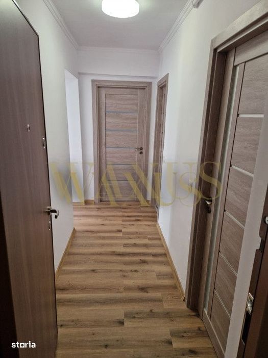 Apartament 3 camere decomandate, strada Horea