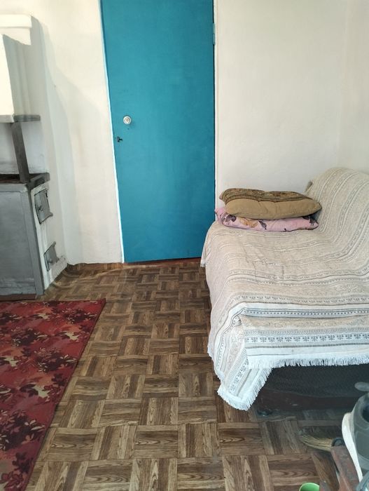 Дачу и 1 комнатную квартиру