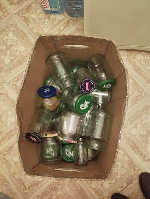 Продаются  стеклобанки