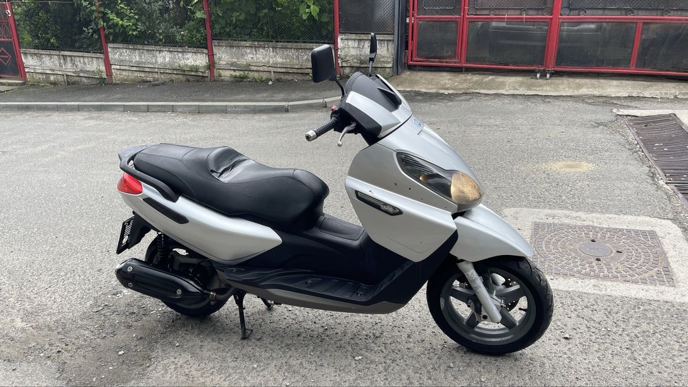 Scuter piaggio x7 2007
